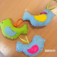 Dzień krawcowej – Tańcowała igła z nitką.