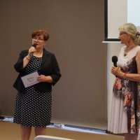 Kiedy znów zakwitną białe bzy. Zapomniany Marian Hemar