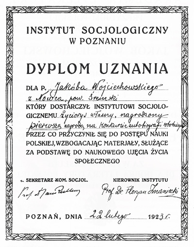 czarnobiałe zdjęcie przedstawiające dyplom uznania Instytutu Socjologicznego w Poznaniu dla Jakuba Wojciechowskiego 